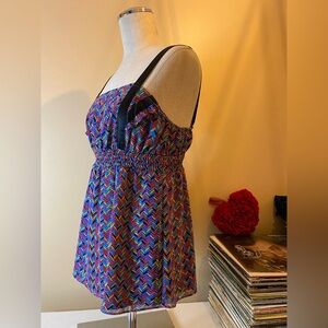 Colorful Chevron Pattern Tank Top brand is I❤️ ronson !